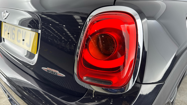 MINI Hatchback 2.0 John Cooper Works 3dr [Chili Pack] Petrol Hatchback